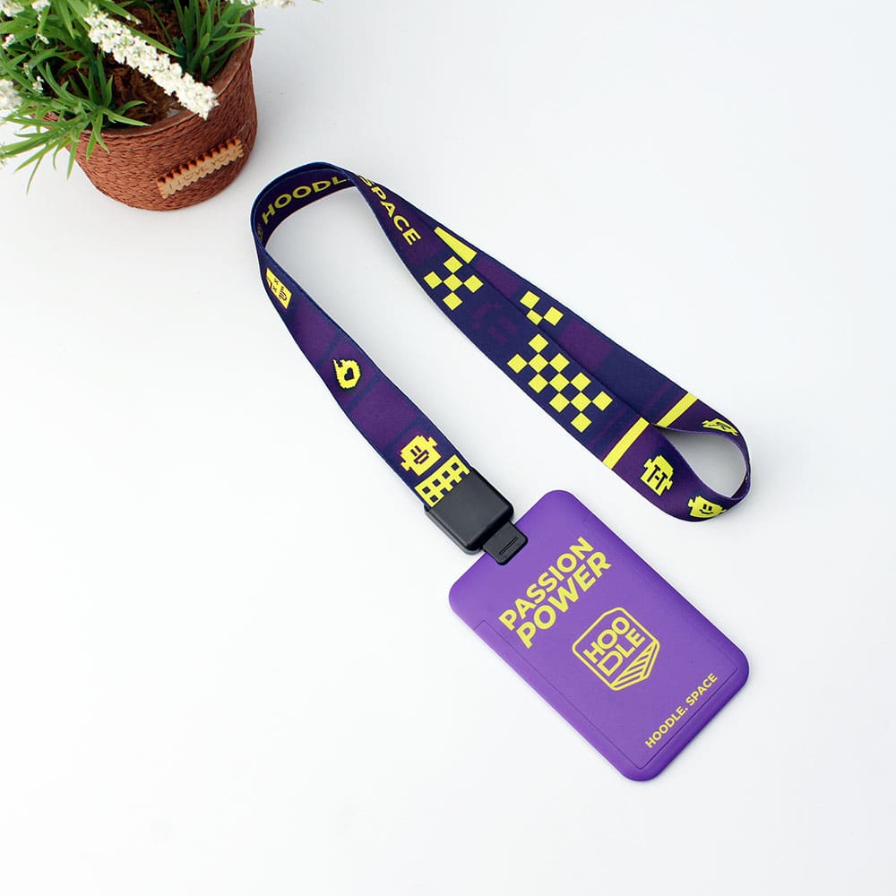 retractable lanyard 2