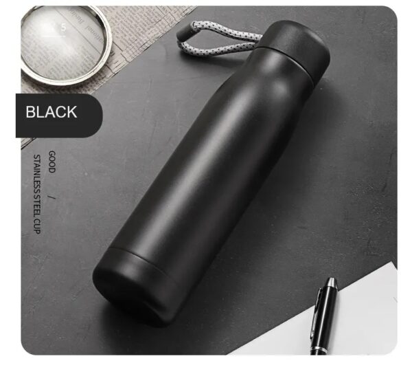 portable stainless steel drinking bottle black